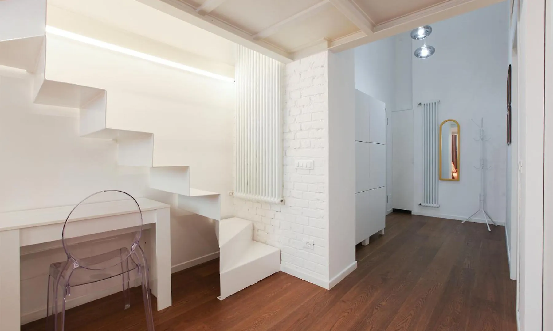 Apartment Hozyhome Loft Altaguardia Milan Italy